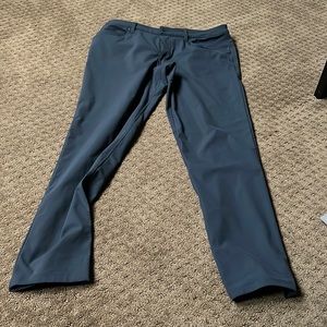 Men’s Lululemon ABC Classic Fit Pants 32”